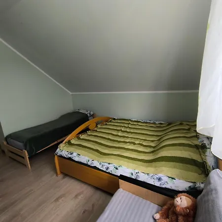 مزرعة للإقامة Zacisze Nad Pilica Stromiec